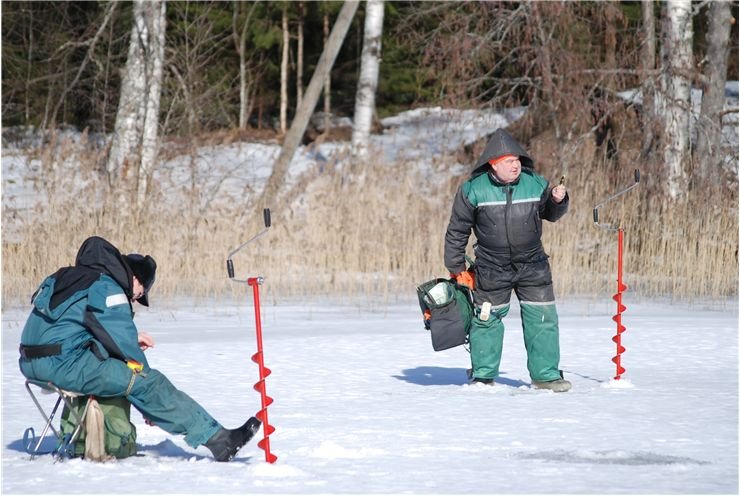 Discover ice fishing